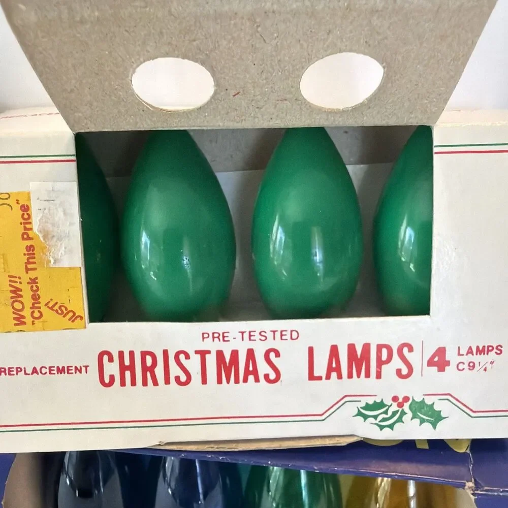 C-9 1/4 Christmas Replacement 16 Light Bulbs Multicolor Noma Twinkle Holiday